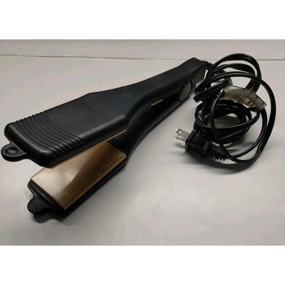 Revlon Essentials Ceramic Flat Iron Hair Straightener Black Gold 2" - Picture 1 of 6
